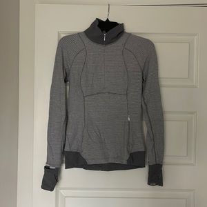 Lululemon half zip pullover